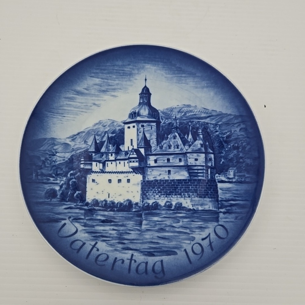 Bareuther Father's Day 1970 Plate Castle Pfalz in the Rhine 8" Blue Porcelain